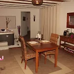 La Paillote Exotique 4* Beaucaire (Gard)